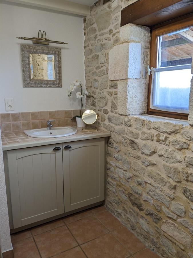 3 Self-Contained Gites With Pool And Games Room Saint-Georges-de-Noisné Exterior foto