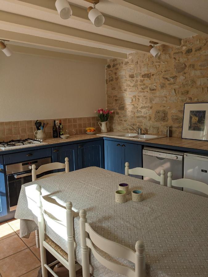 3 Self-Contained Gites With Pool And Games Room Saint-Georges-de-Noisné Exterior foto